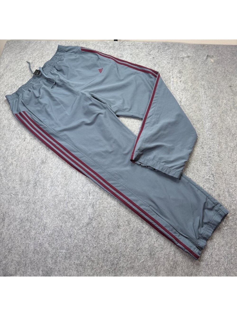 Adidas Windbreaker Track Pants Men XL Gray Red 32" Ankle Zip 196248